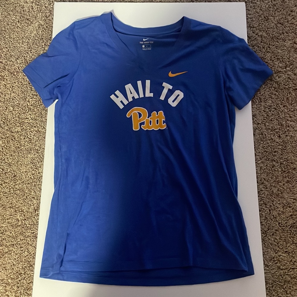 Nike H2P active shirt